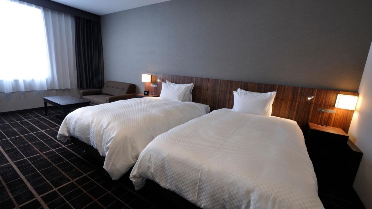 Jr-East Hotel Mets Utsunomiya Exteriör bild